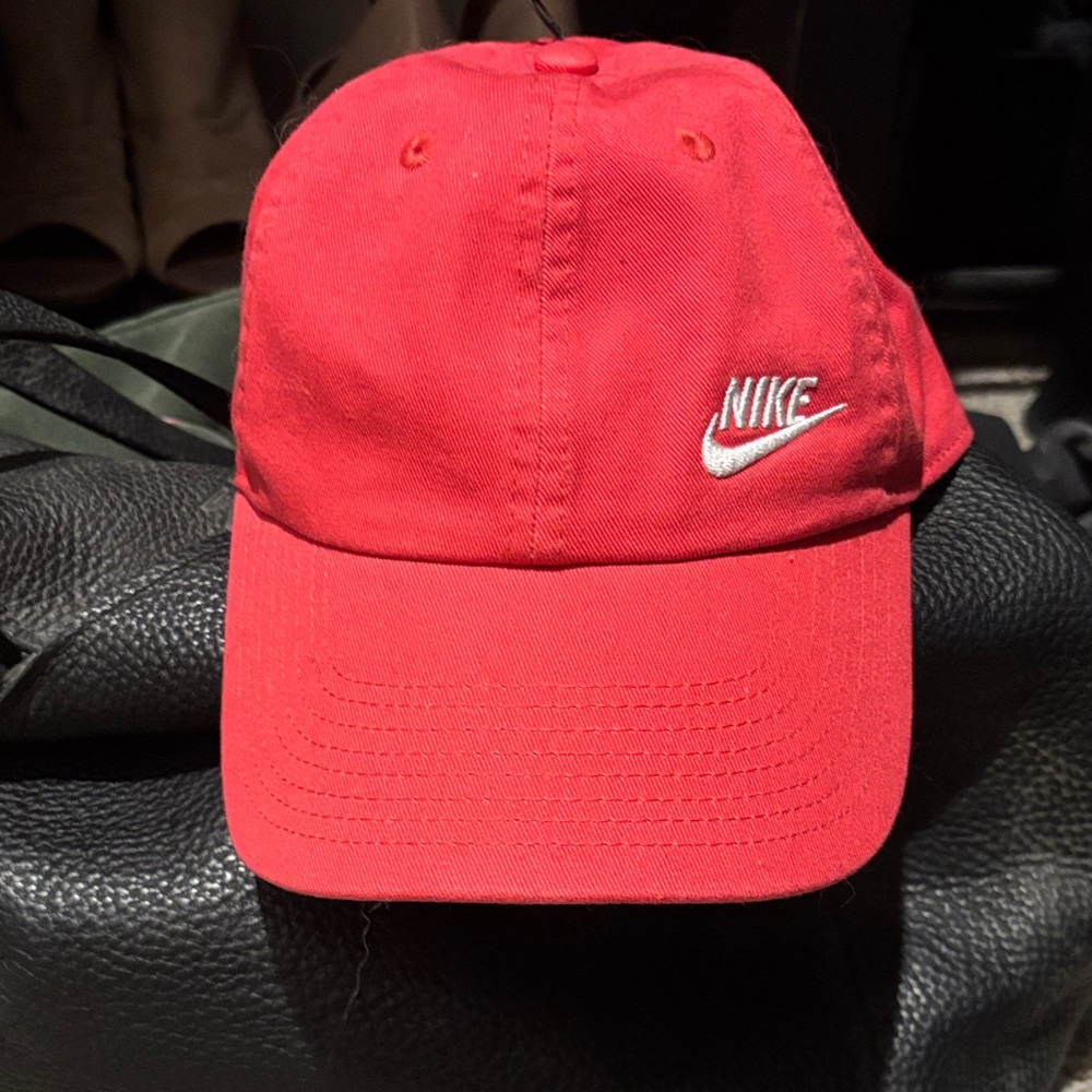 Nike Women's Hat